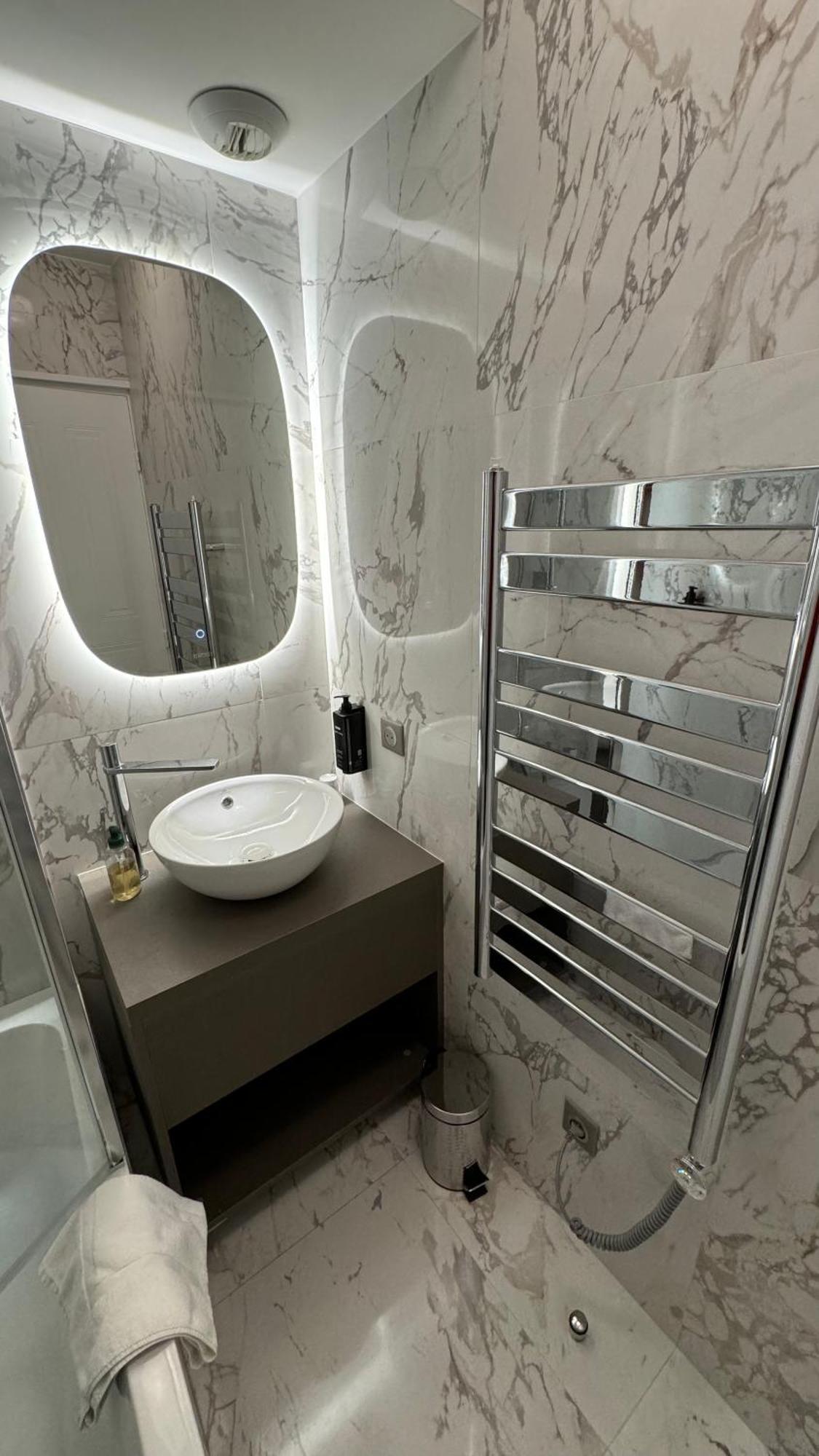 Penthouse Vue Mer Avec Rooftop,Jacuzzi,Et Parking Prive Αντίμπ Εξωτερικό φωτογραφία