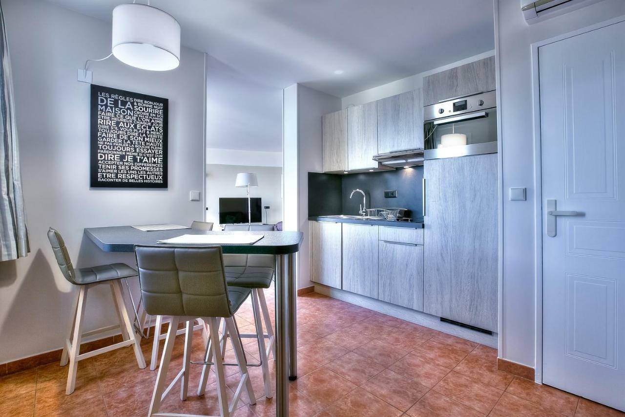Penthouse Vue Mer Avec Rooftop,Jacuzzi,Et Parking Prive Αντίμπ Εξωτερικό φωτογραφία